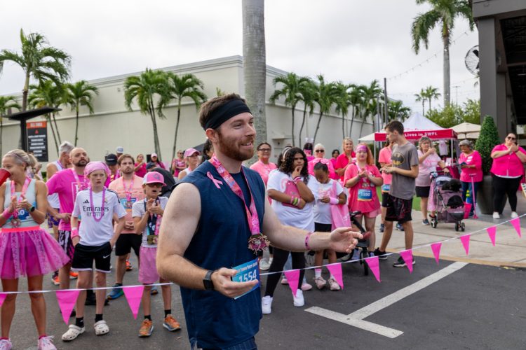 Pink-Run-1055