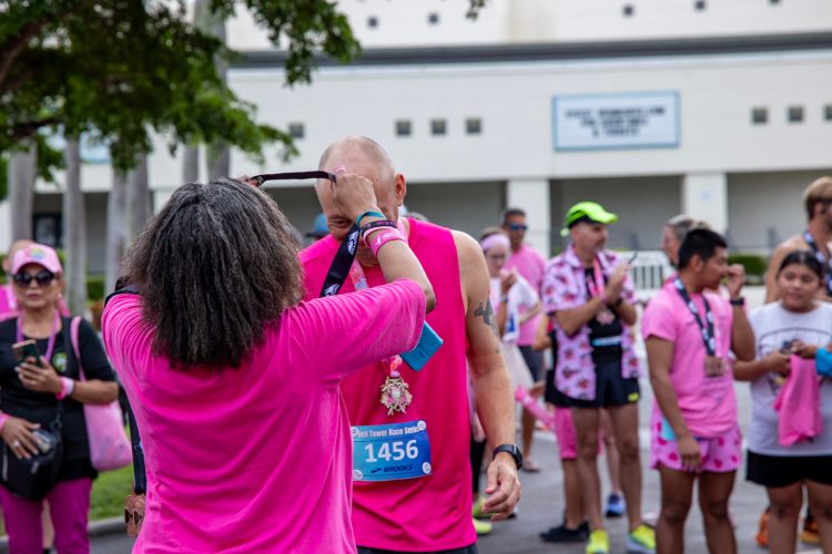 Pink-Run-1076