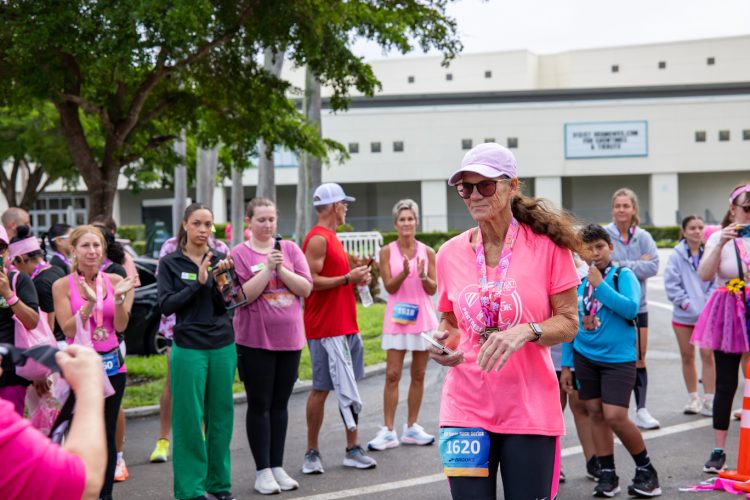 Pink-Run-1148