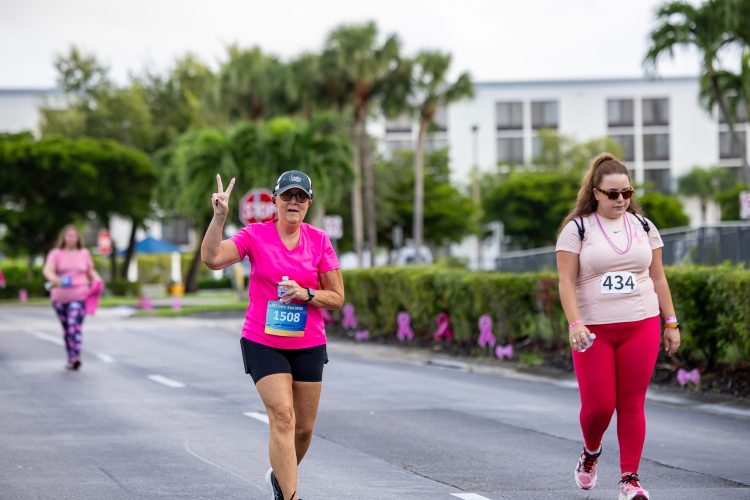 Pink-Run-1237