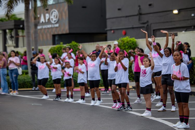 Pink-Run-714