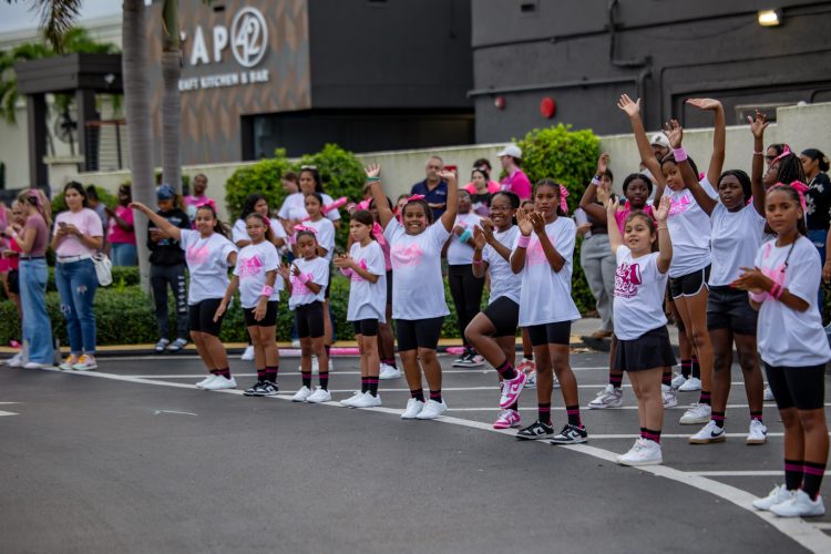 Pink-Run-715
